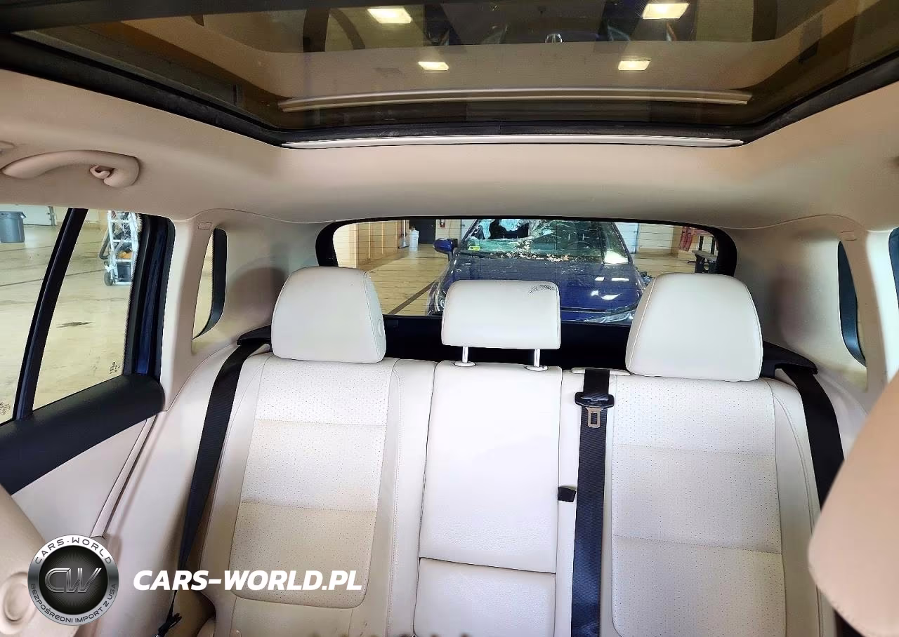 2015 Volkswagen Tiguan S VIN:WVGBV7AX8FW607926 - 10