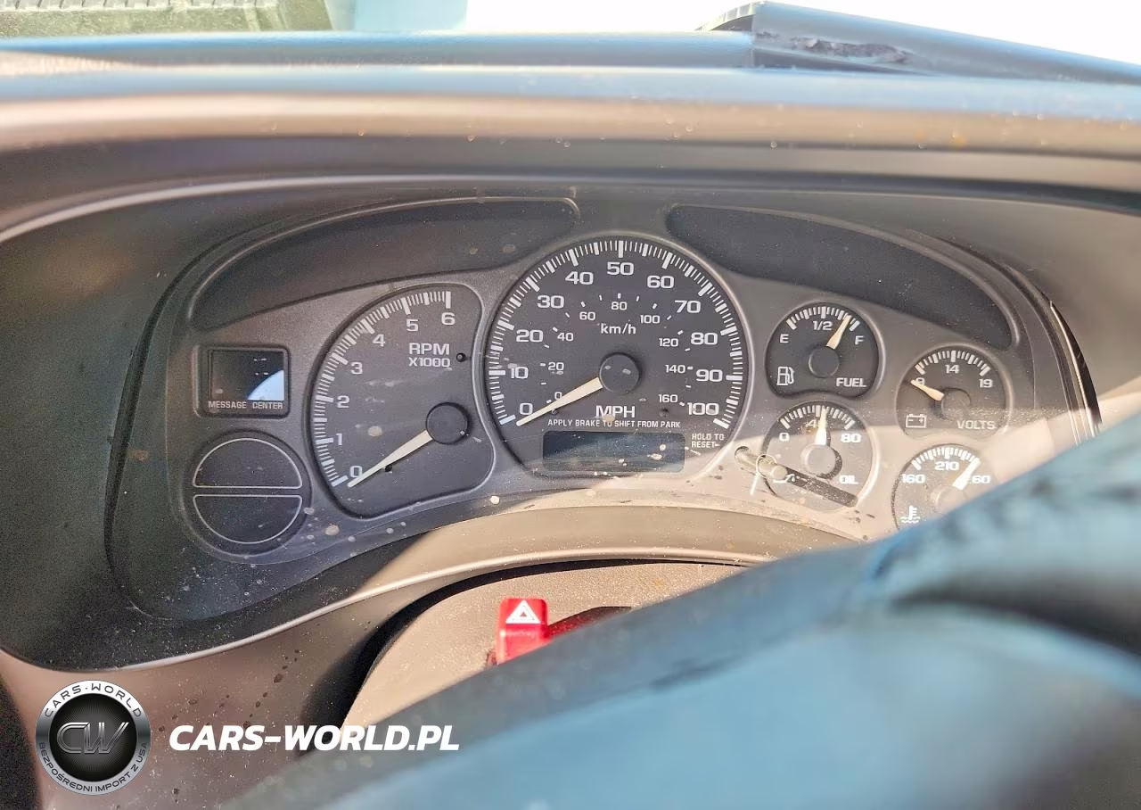2002 Chevrolet Silverado C1500 VIN:2GCEC19T621365189 - 9