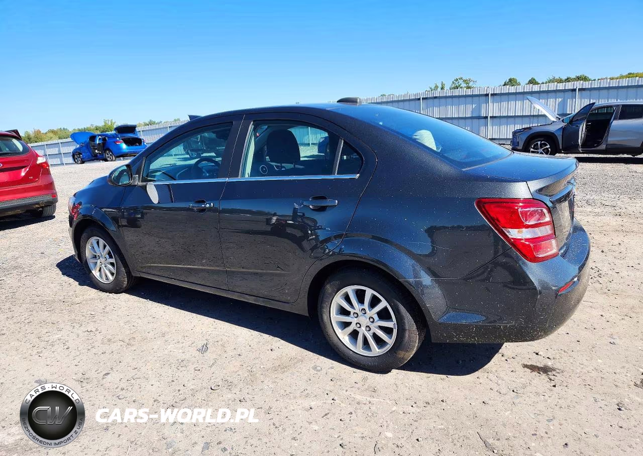 2019 Chevrolet Sonic Lt VIN:1G1JD5SB8K4114272 - 2