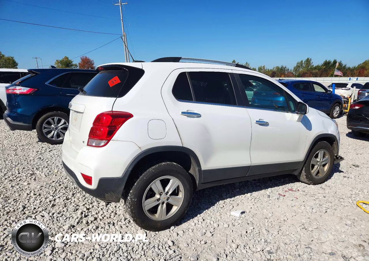 2020 Chevrolet Trax 1Lt VIN:KL7CJPSB6LB066298 - 3