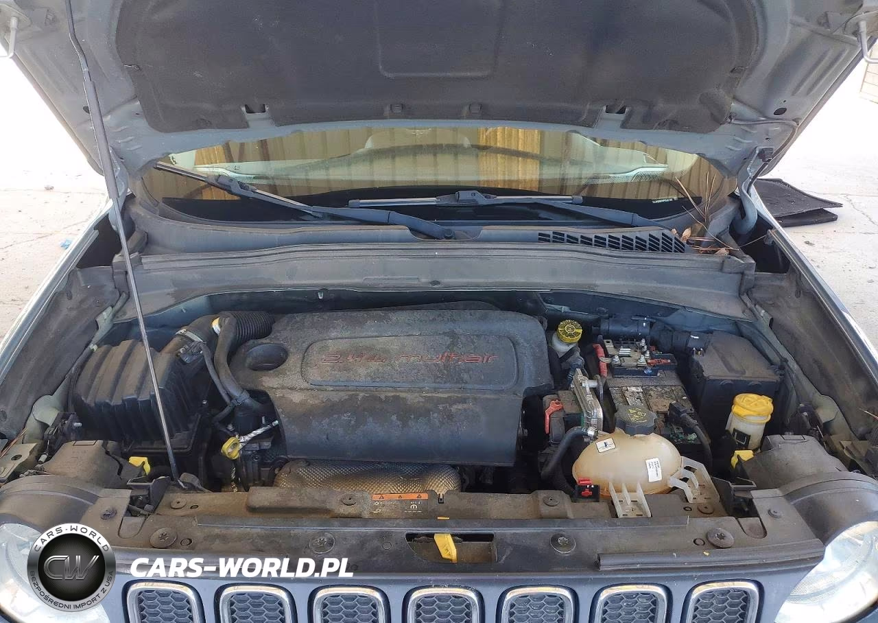 2017 Jeep Renegade Latitude VIN:ZACCJABB0HPG42190 - 12