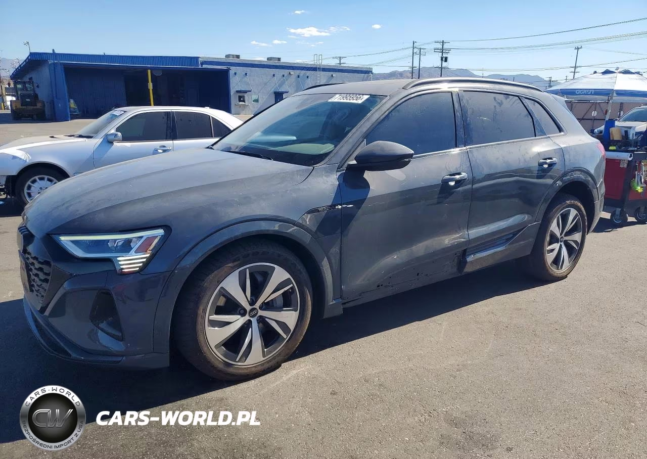 2024 Audi Q8 E-Tron Premium