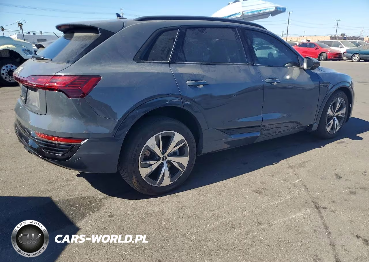 2024 Audi Q8 E-Tron Premium VIN:WA14AAGE3RB049453 - 3
