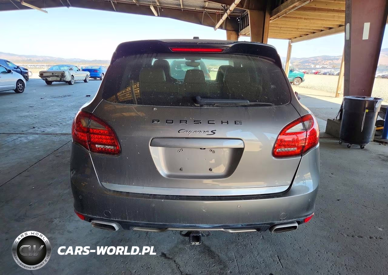 2012 Porsche Cayenne S VIN:WP1AB2A2XCLA40193 - 6