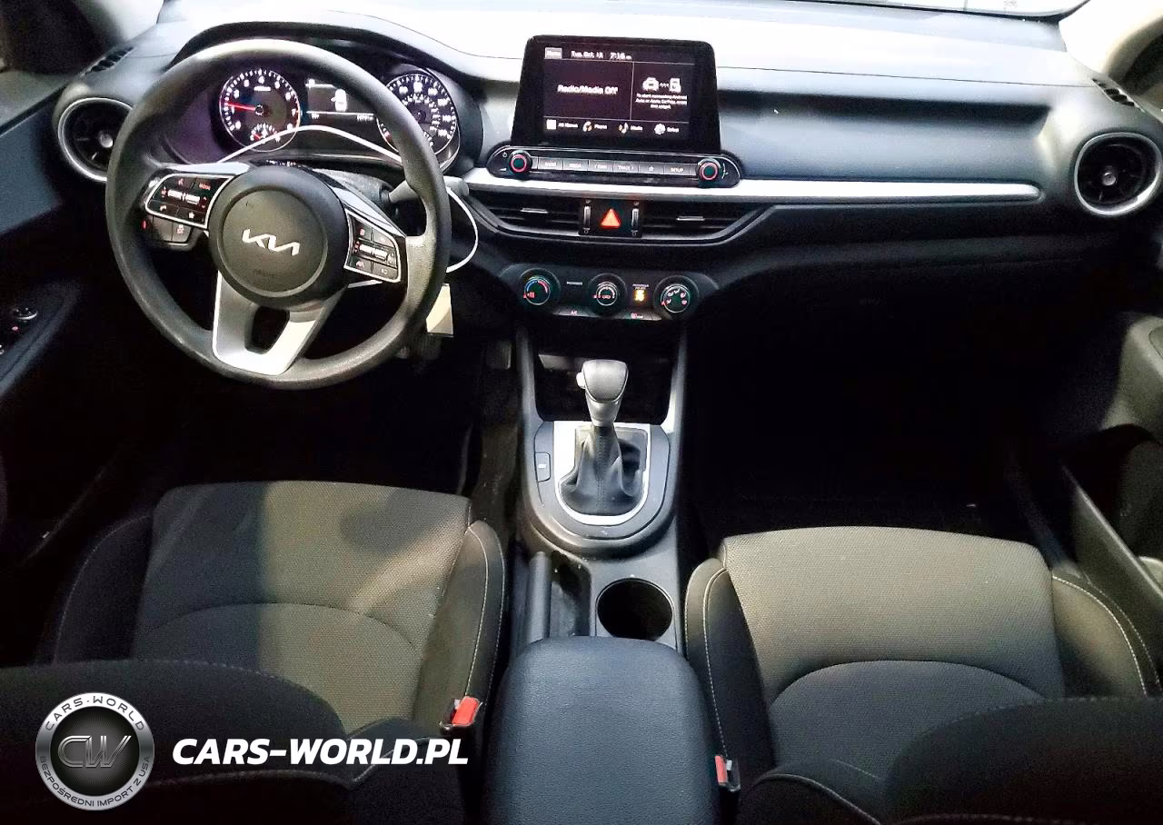 2023 Kia Forte Lxs VIN:3KPF24AD4PE561008 - 8