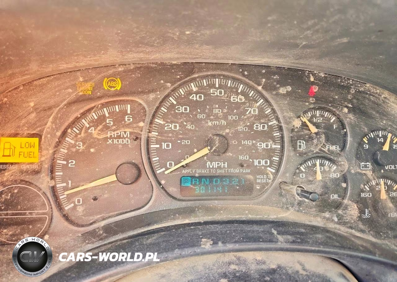 2002 Chevrolet Silverado K1500 VIN:2GCEK19T521244205 - 9