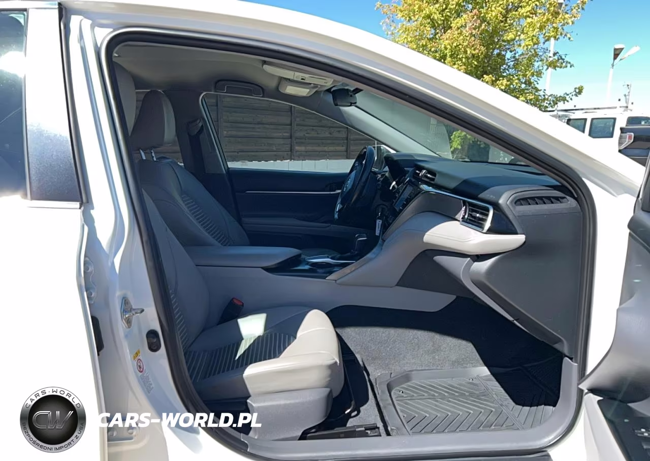 2018 Toyota Camry Se VIN:4T1B11HK3JU579458 - 5