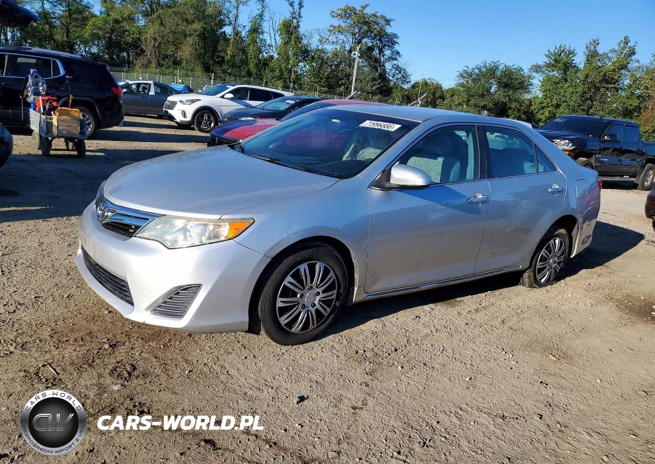 2013 Toyota Camry Le VIN:4T4BF1FK8DR307843 - 1