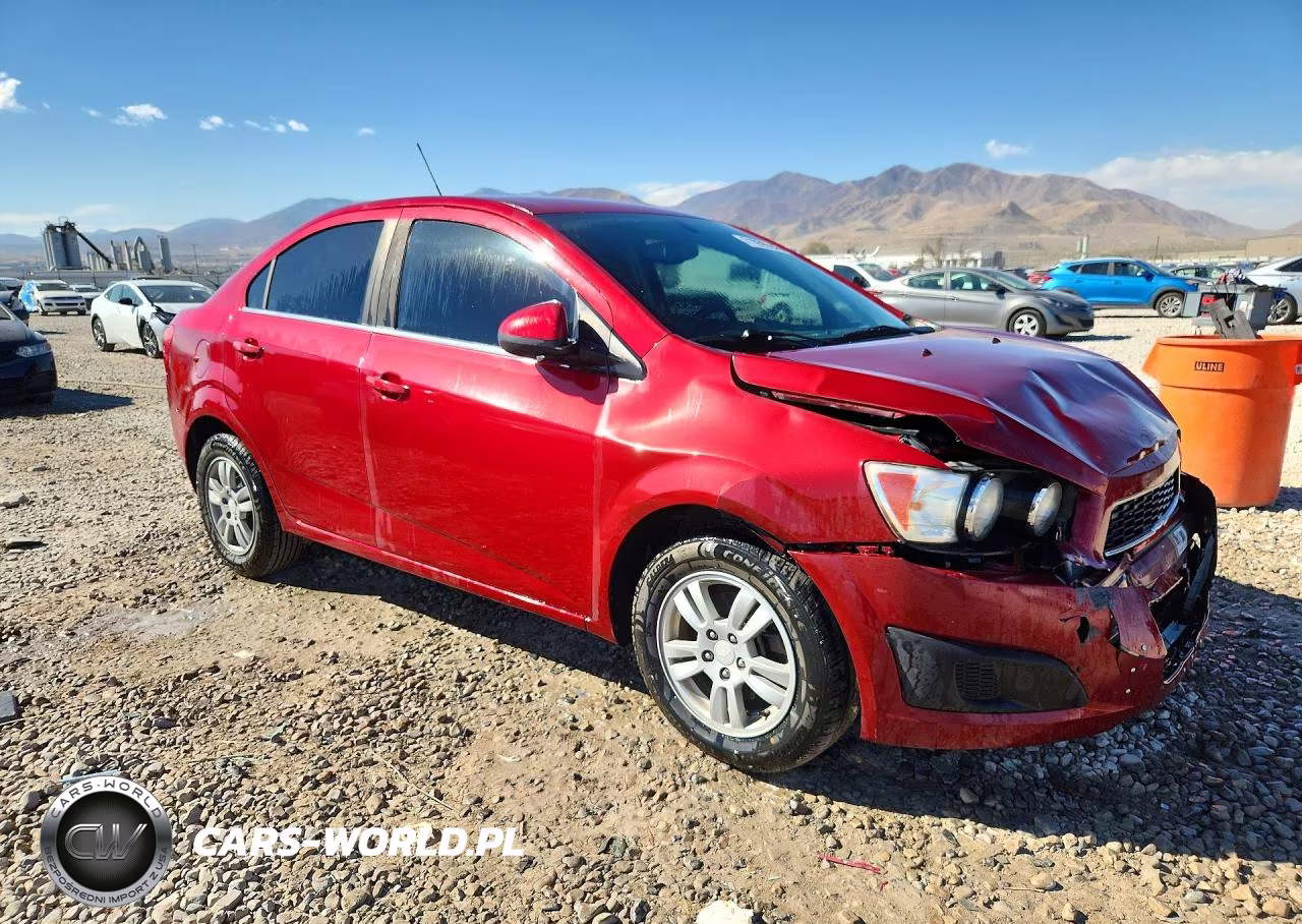 2014 Chevrolet Sonic Lt VIN:1G1JC5SB3E4147669 - 4