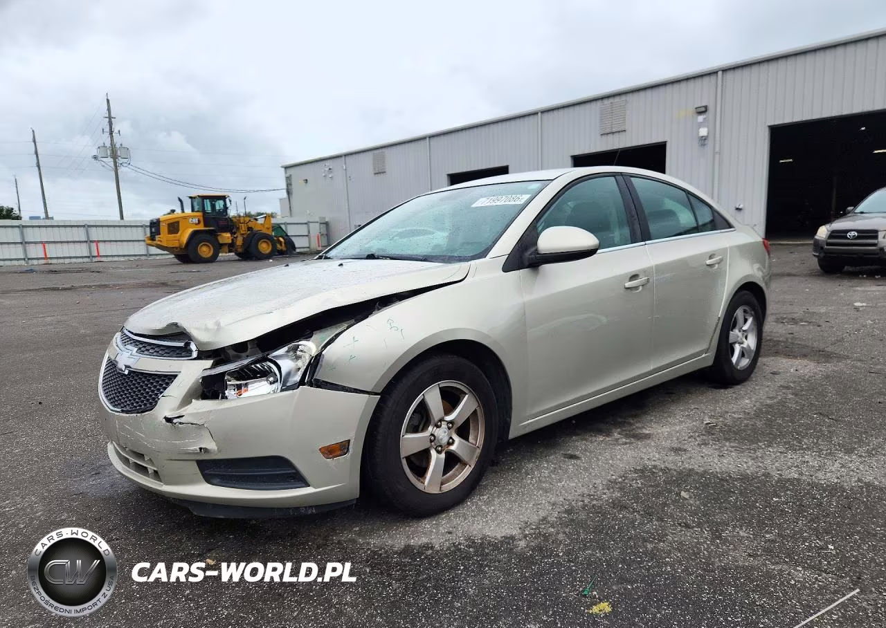 2014 Chevrolet Cruze Lt VIN:1G1PC5SB4E7179118 - 1