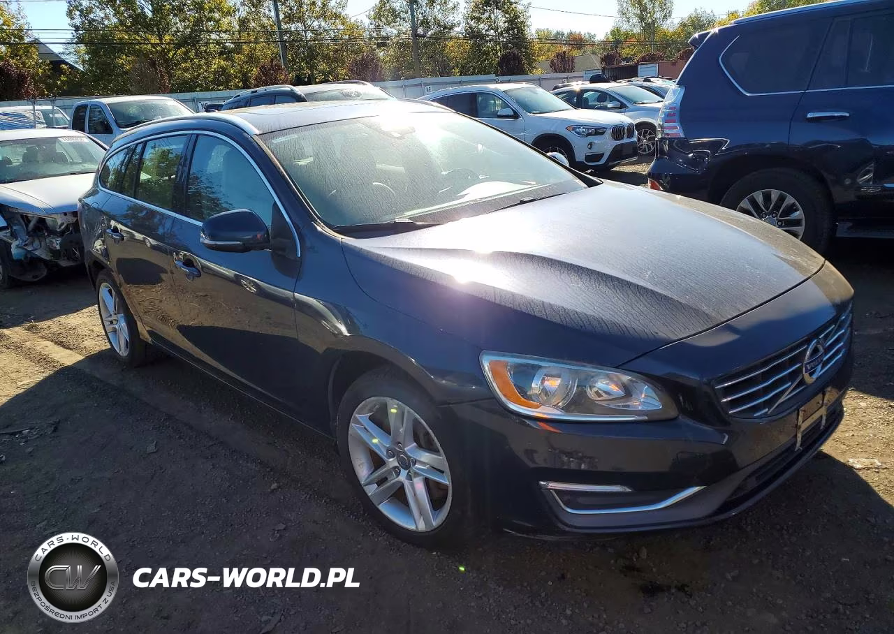 2015 Volvo V60 Premier VIN:YV1612SK4F1245964 - 4