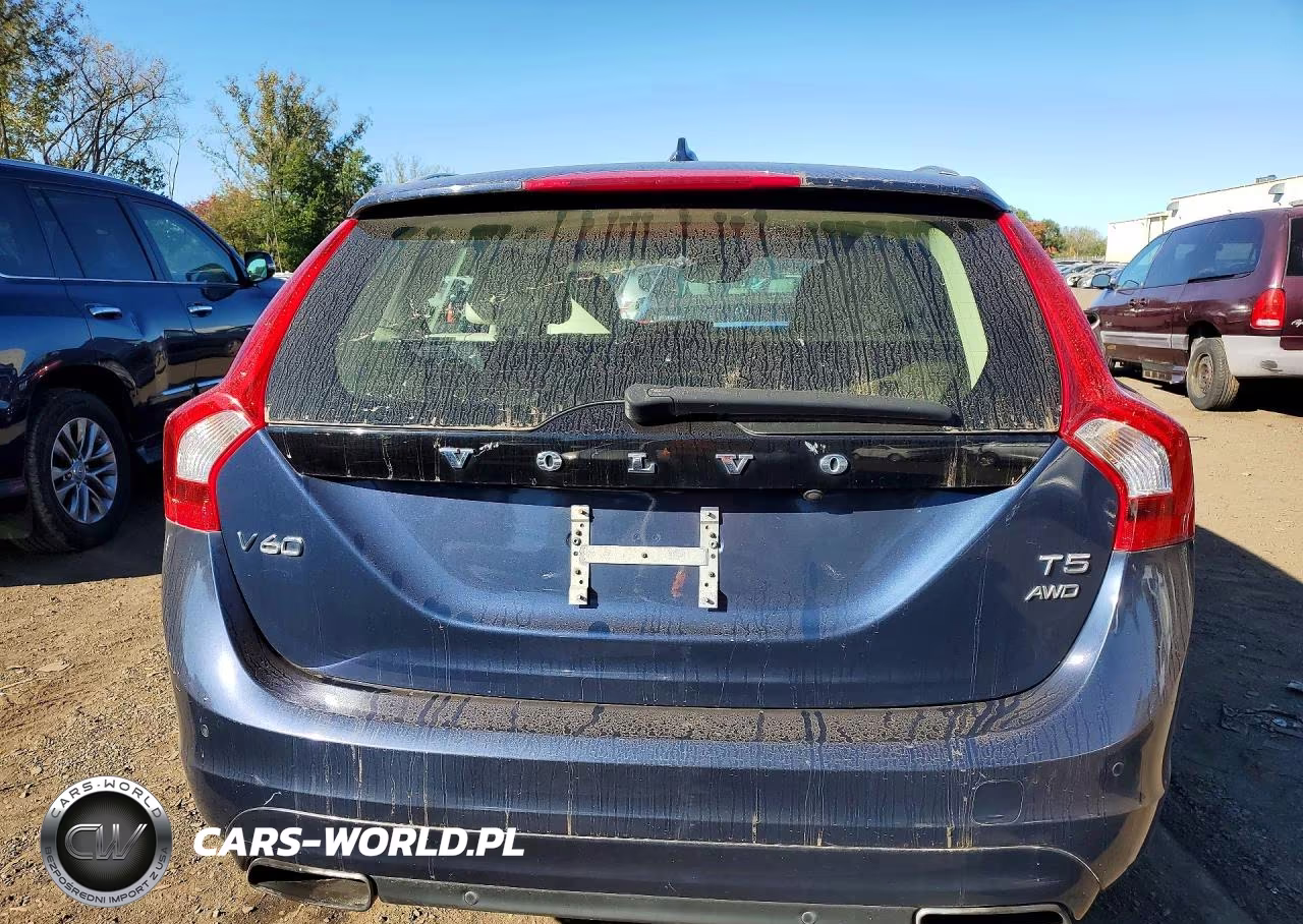 2015 Volvo V60 Premier VIN:YV1612SK4F1245964 - 6