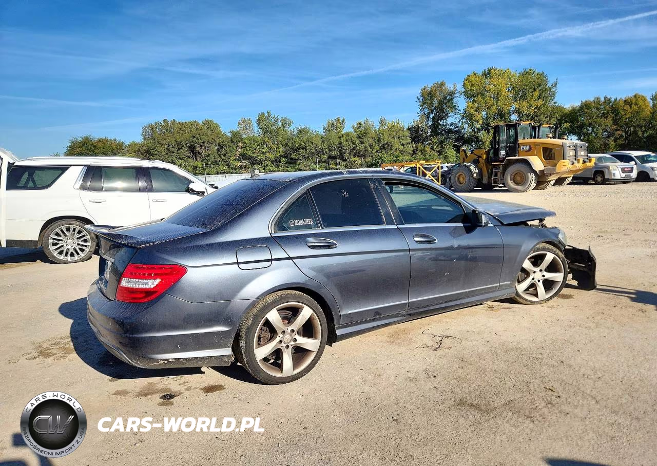 2014 Mercedes-Benz C 250 VIN:WDDGF4HB1EA964351 - 3