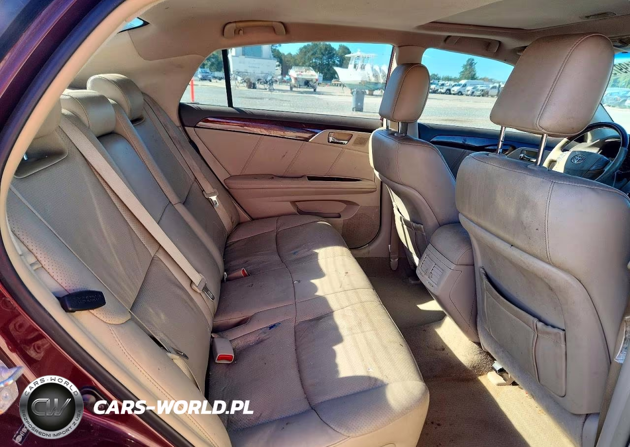 2010 Toyota Avalon Limited VIN:4T1BK3DB6AU368978 - 10