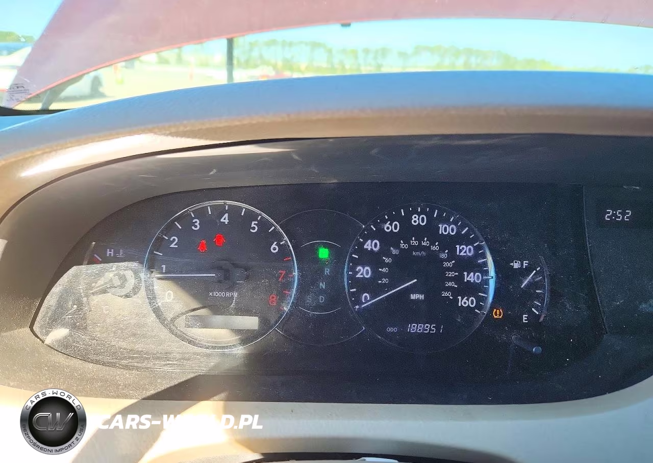 2010 Toyota Avalon Limited VIN:4T1BK3DB6AU368978 - 9