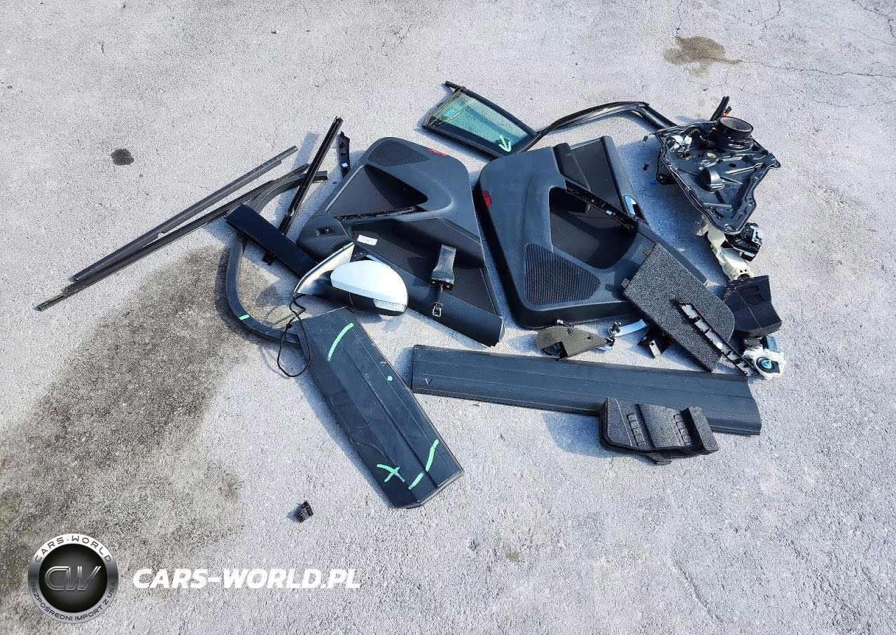2018 Volkswagen Tiguan Limited VIN:WVGBV7AX3JK002468 - 13