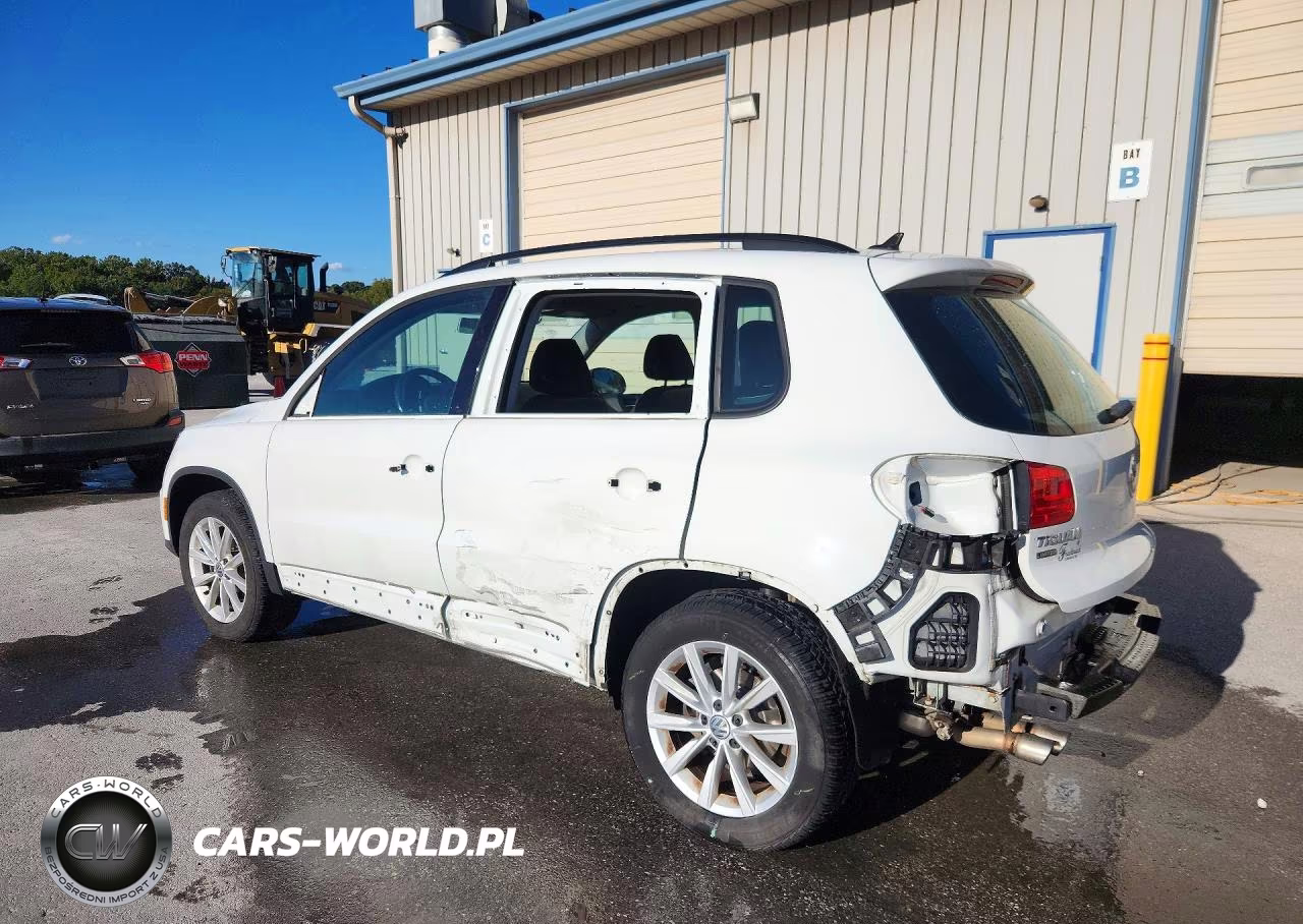 2018 Volkswagen Tiguan Limited VIN:WVGBV7AX3JK002468 - 2