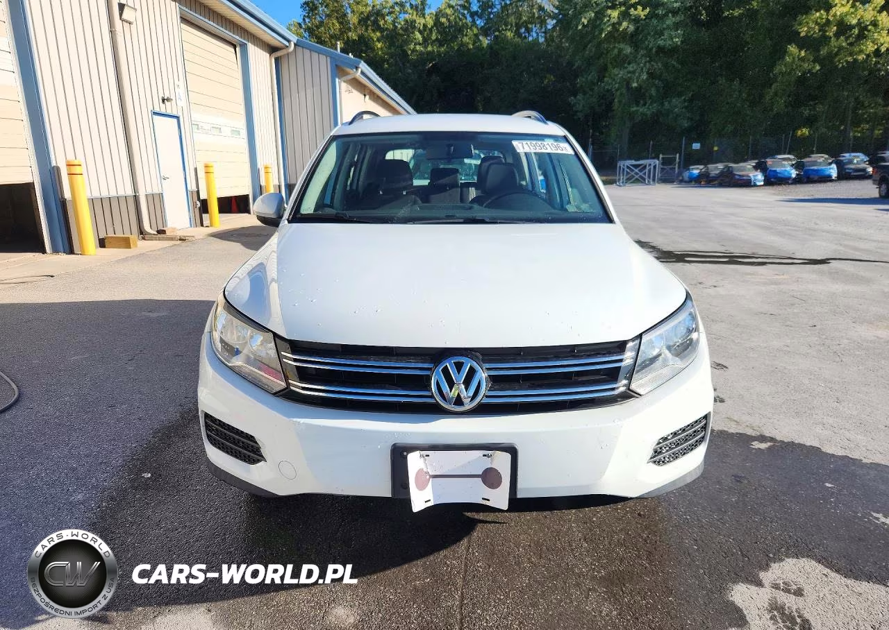 2018 Volkswagen Tiguan Limited VIN:WVGBV7AX3JK002468 - 5