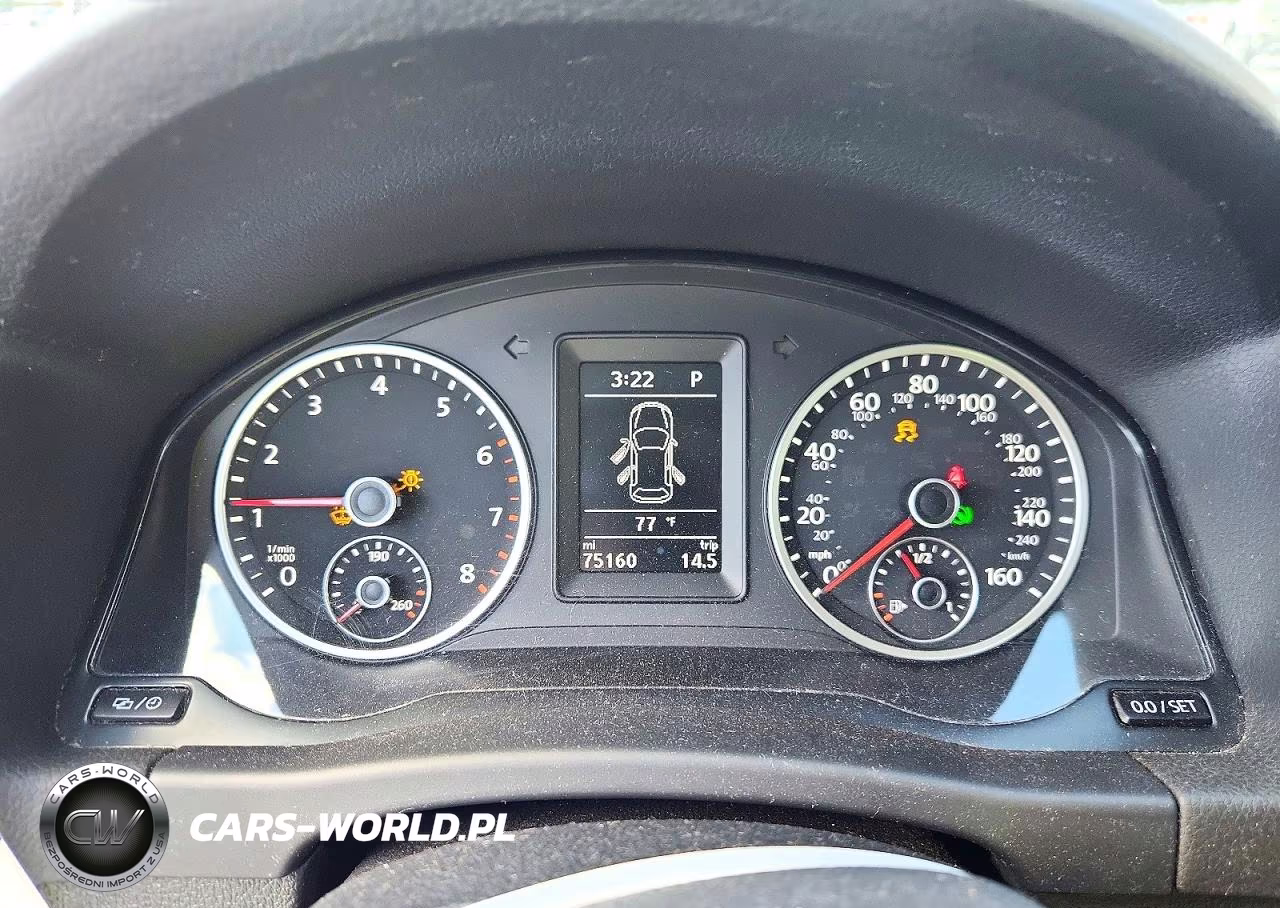 2018 Volkswagen Tiguan Limited VIN:WVGBV7AX3JK002468 - 9