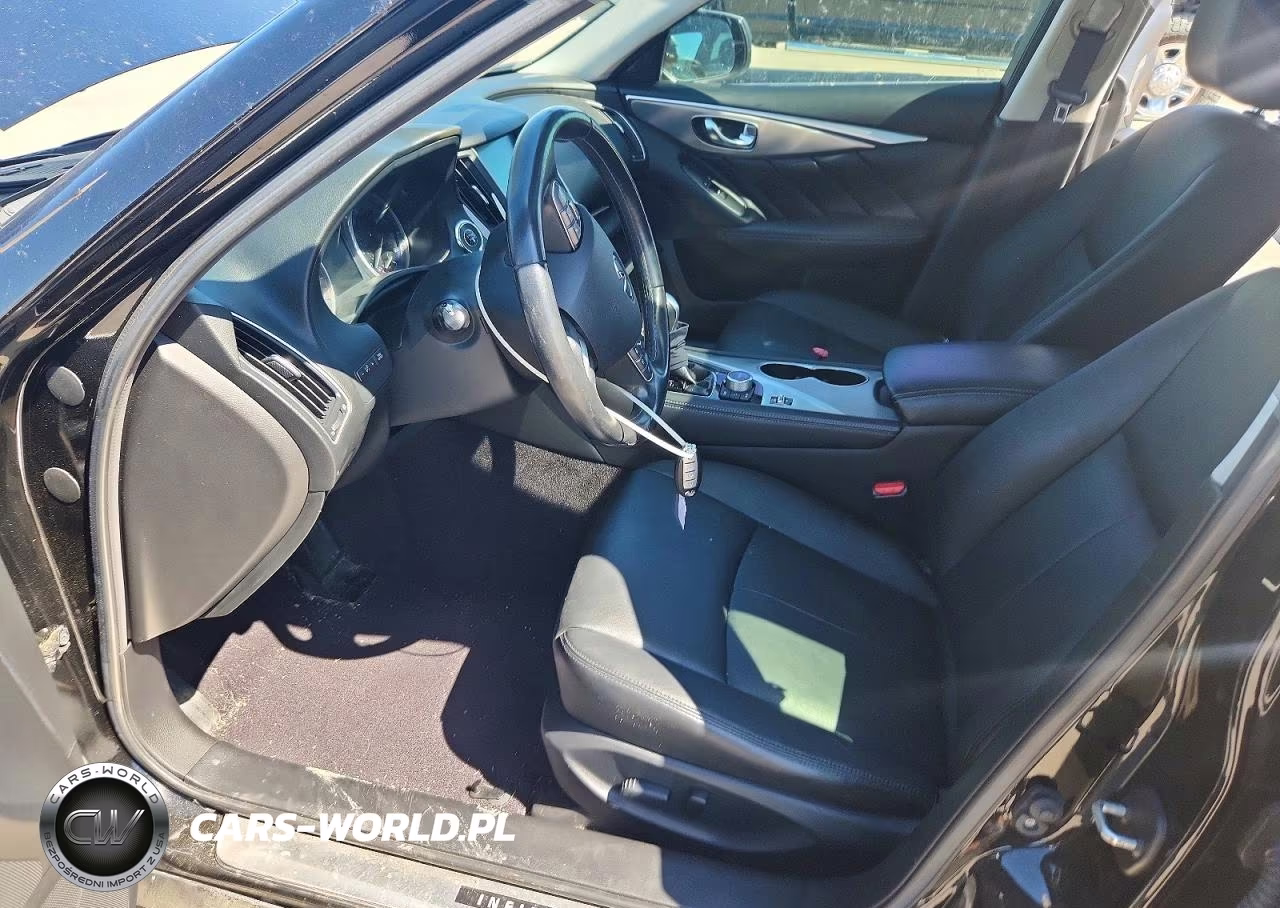 2015 Infiniti Q50 Premium VIN:JN1BV7AP7FM339180 - 7