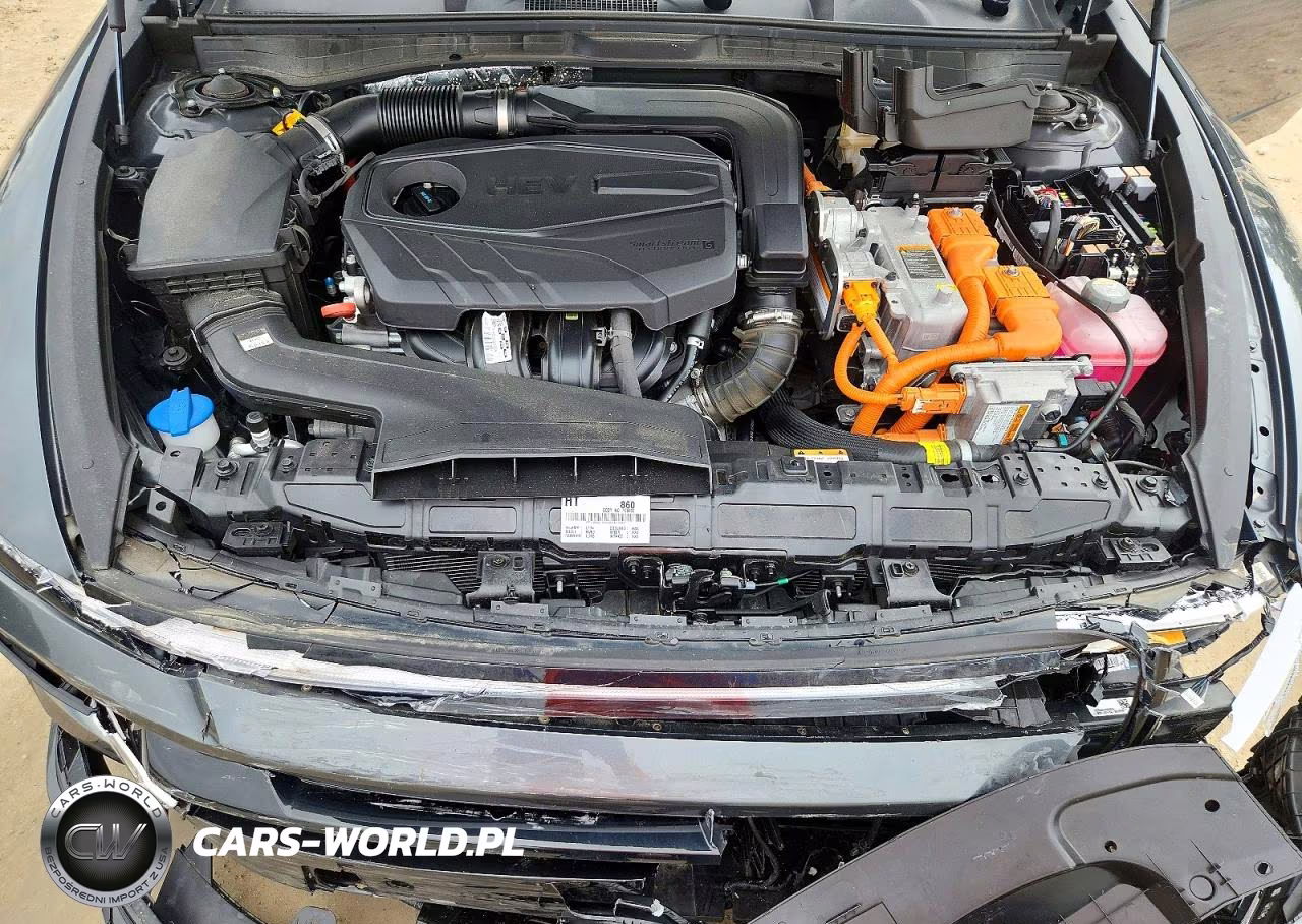 2025 Hyundai Sonata Hybrid Limited VIN:KMHL54JJ5SA105302 - 11