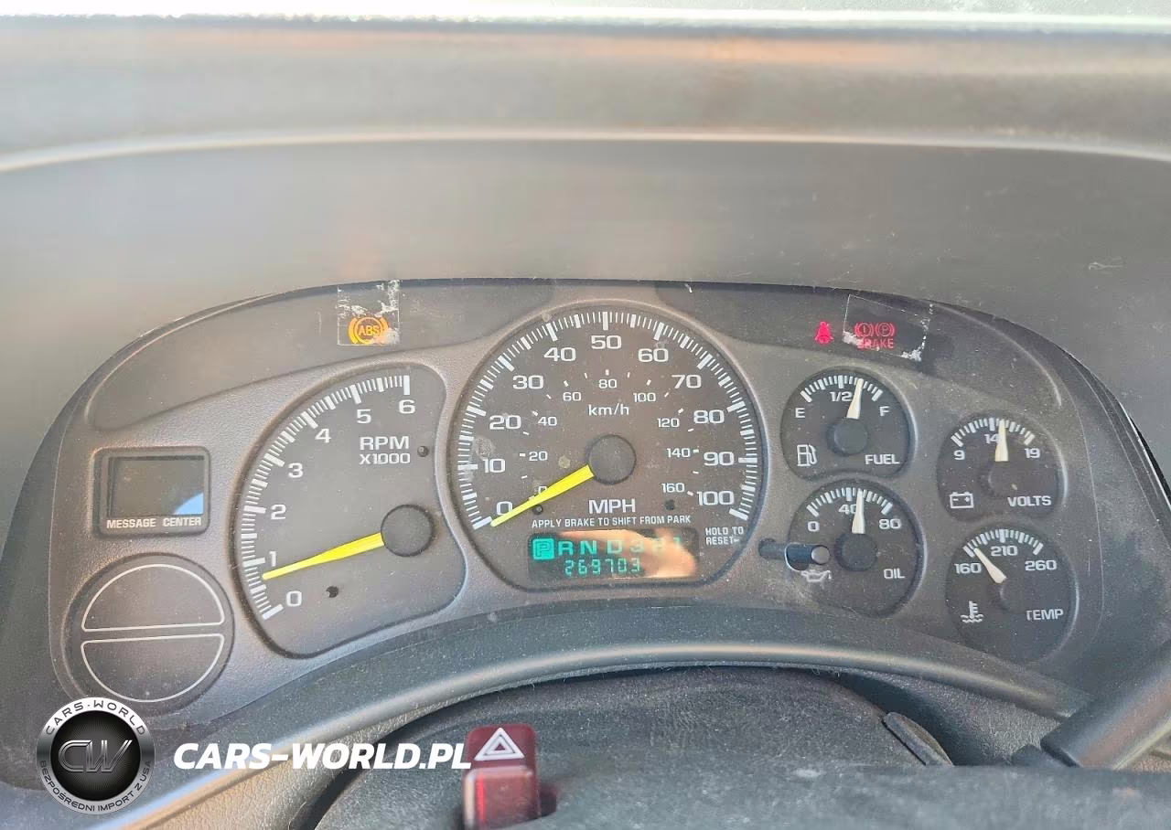 2000 Chevrolet Silverado C1500 VIN:1GCEC14T9YZ369034 - 9