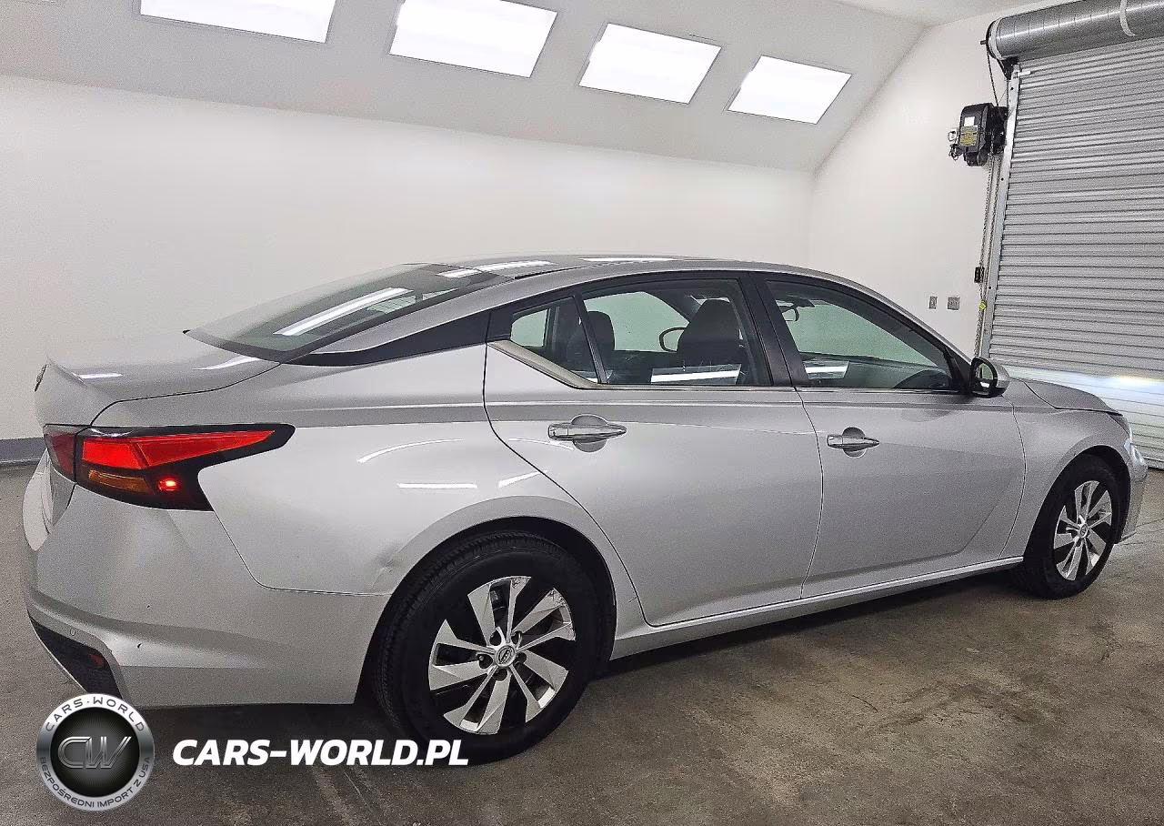 2023 Nissan Altima S VIN:1N4BL4BV0PN373400 - 3
