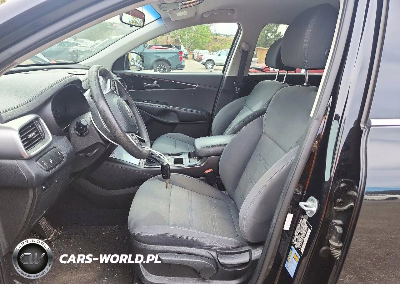2019 Kia Sorento Lx VIN:5XYPGDA32KG453317 - 7