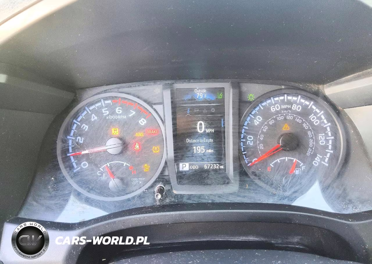 2022 Toyota Tacoma Sr VIN:3TYRX5GNXNT053492 - 9