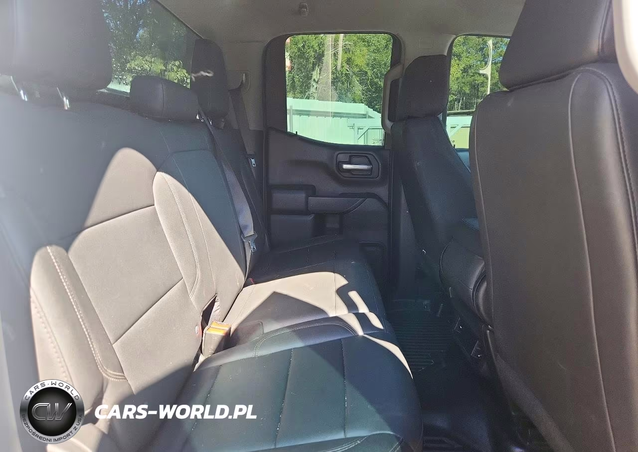 2023 Chevrolet Silverado K1500 VIN:1GCRDAEK9PZ180659 - 10