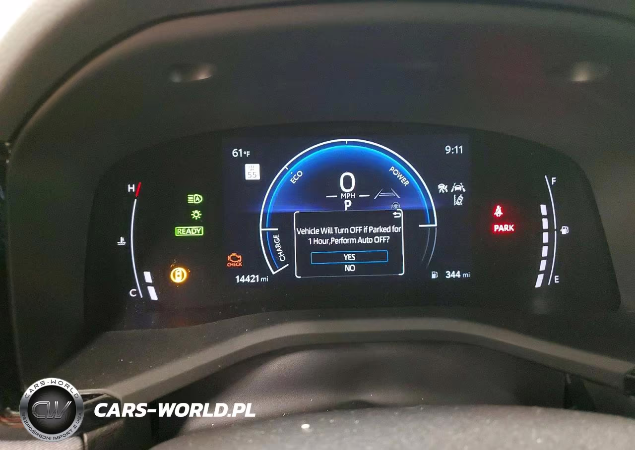 2026 Toyota Camry Le VIN:4T1DAACK3TU670233 - 9