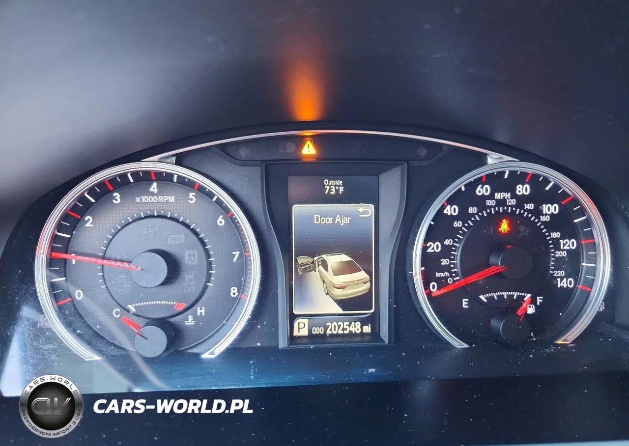 2016 Toyota Camry Se VIN:4T1BF1FK5GU593620 - 9