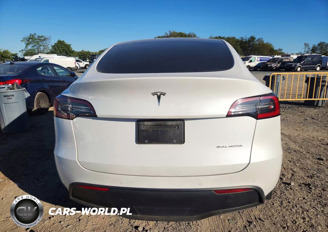2021 Tesla Model Y VIN:5YJYGDEE6MF198648 - 6