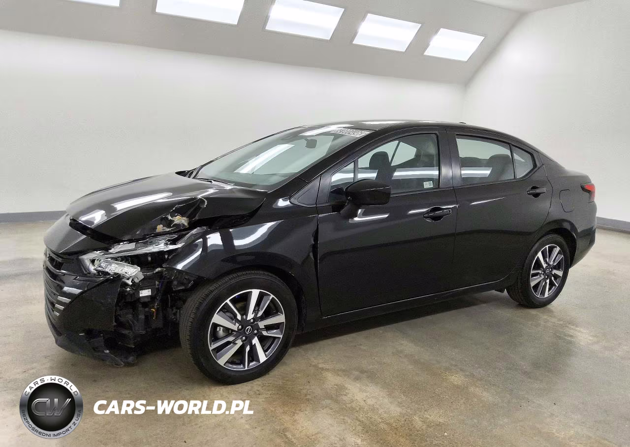 2025 Nissan Versa Sv