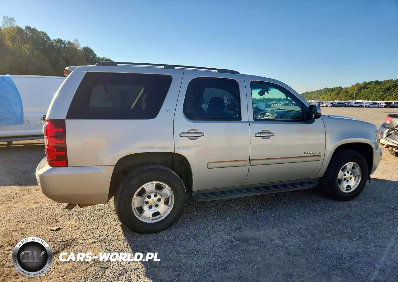 2008 Chevrolet Tahoe C1500 VIN:1GNFC13078R153282 - 3