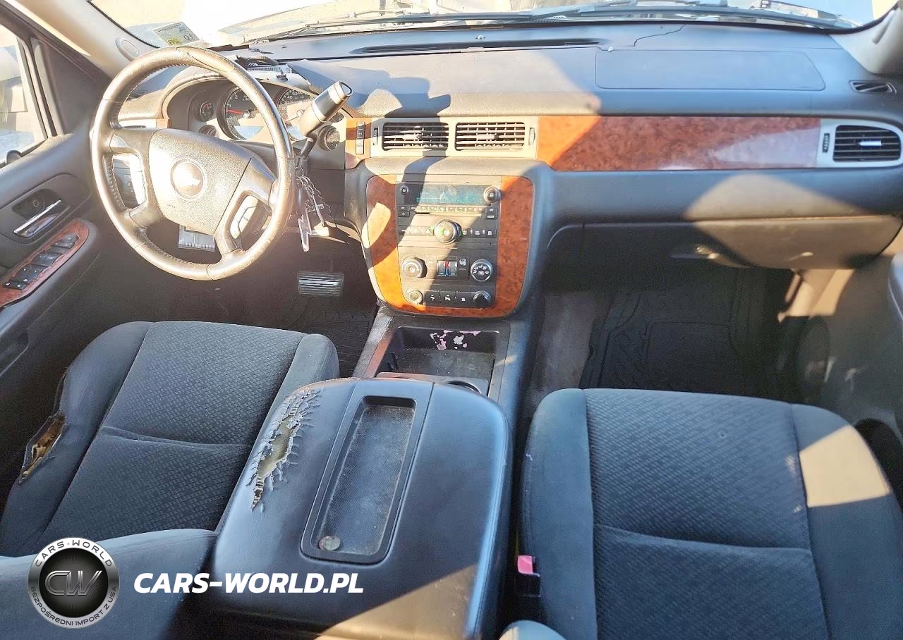 2008 Chevrolet Tahoe C1500 VIN:1GNFC13078R153282 - 8