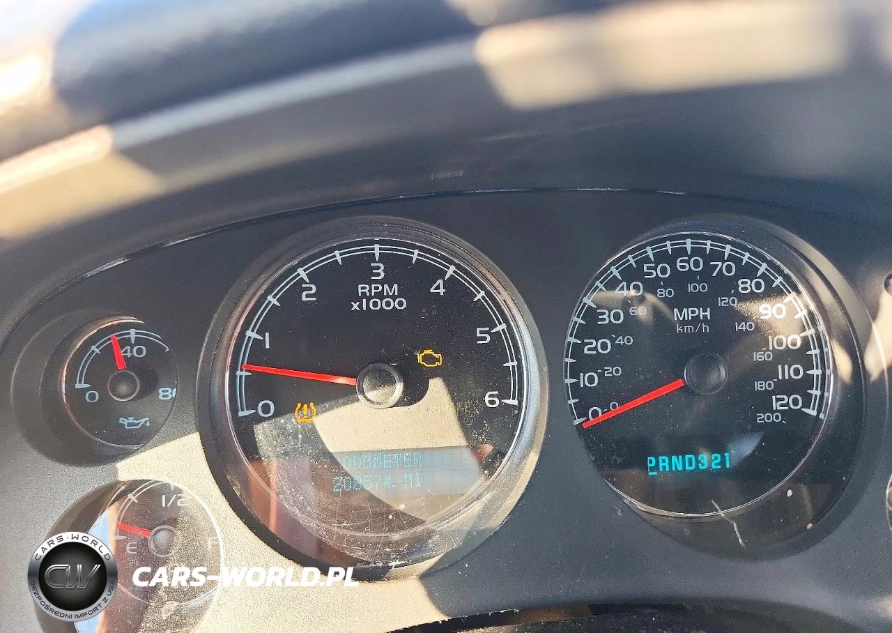 2008 Chevrolet Tahoe C1500 VIN:1GNFC13078R153282 - 9