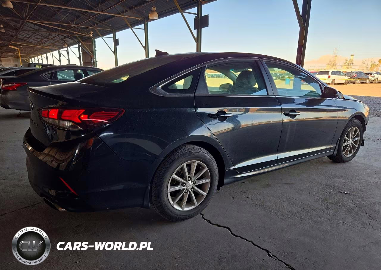 2018 Hyundai Sonata Se VIN:5NPE24AF7JH601307 - 3