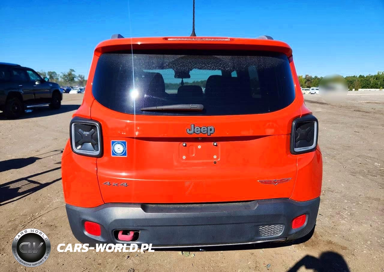 2015 Jeep Renegade Trailhawk VIN:ZACCJBCT2FPB22387 - 6