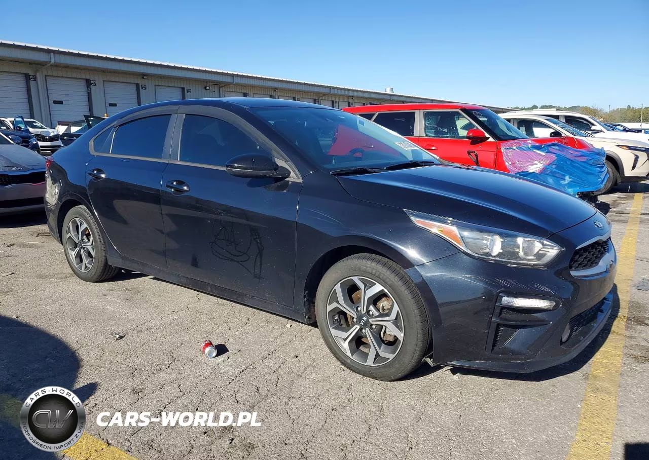 2019 Kia Forte Lxs VIN:3KPF24AD1KE014836 - 4