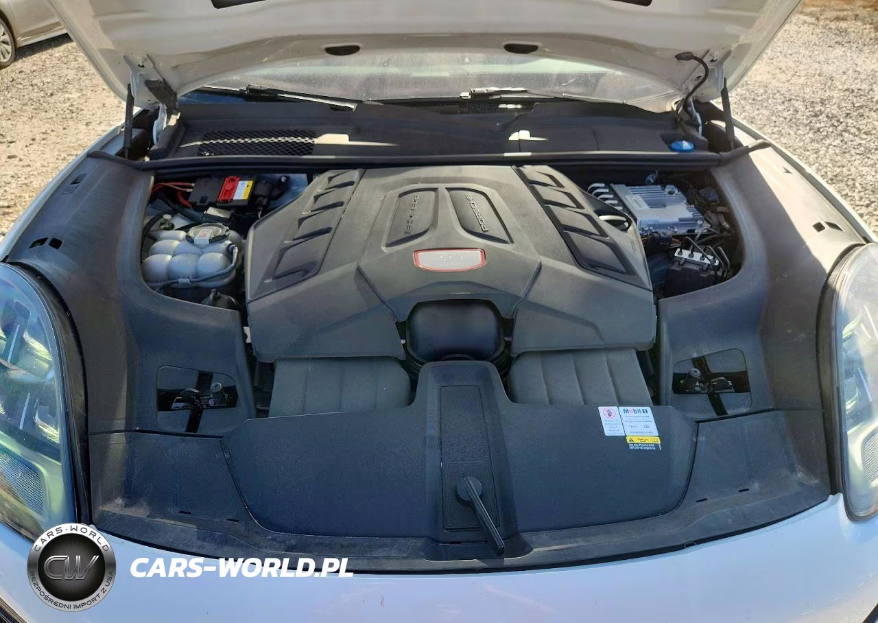 2022 Porsche Cayenne Gts VIN:WP1AG2AYXNDA38527 - 11