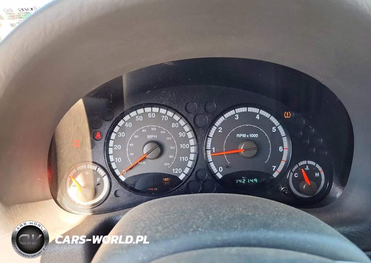 2005 Jeep Liberty Renegade VIN:1J4GL38K55W514972 - 9