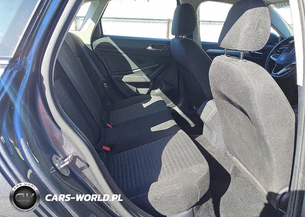 2024 Volkswagen Jetta S VIN:3VW5M7BU6RM054591 - 10