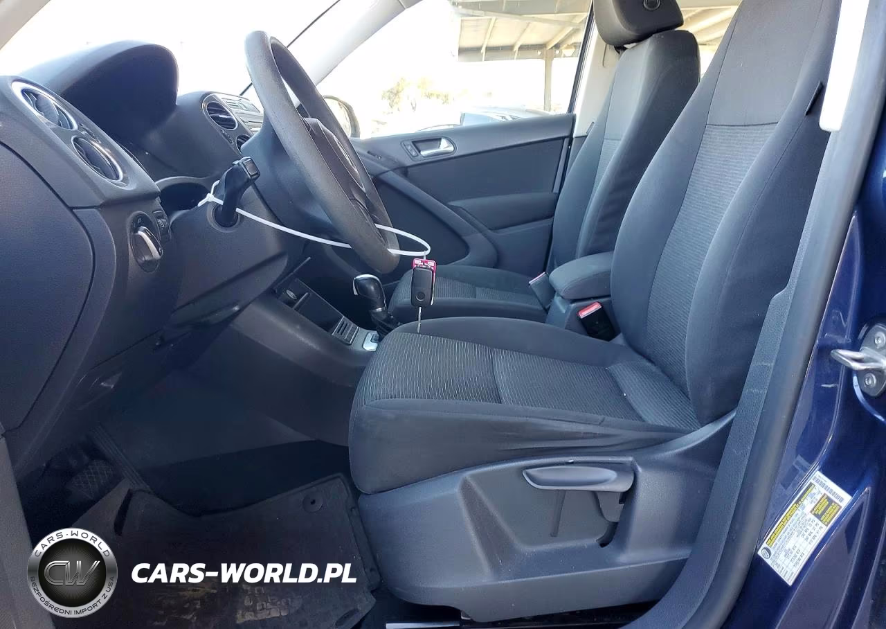 2012 Volkswagen Tiguan S VIN:WVGAV7AX4CW542421 - 7