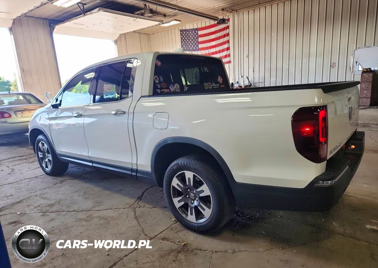 2018 Honda Ridgeline Rtl VIN:5FPYK3F78JB006884 - 2