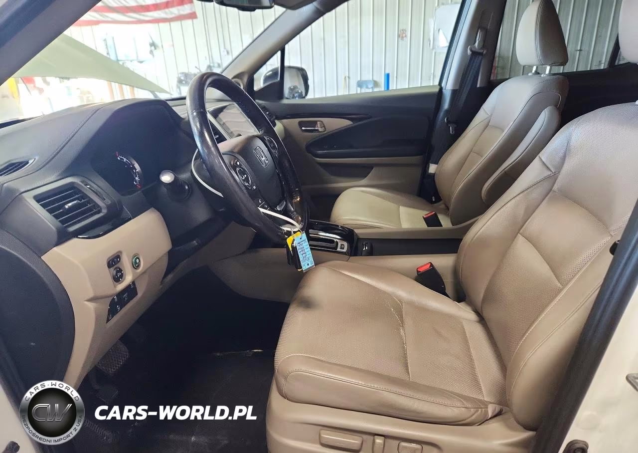 2018 Honda Ridgeline Rtl VIN:5FPYK3F78JB006884 - 7
