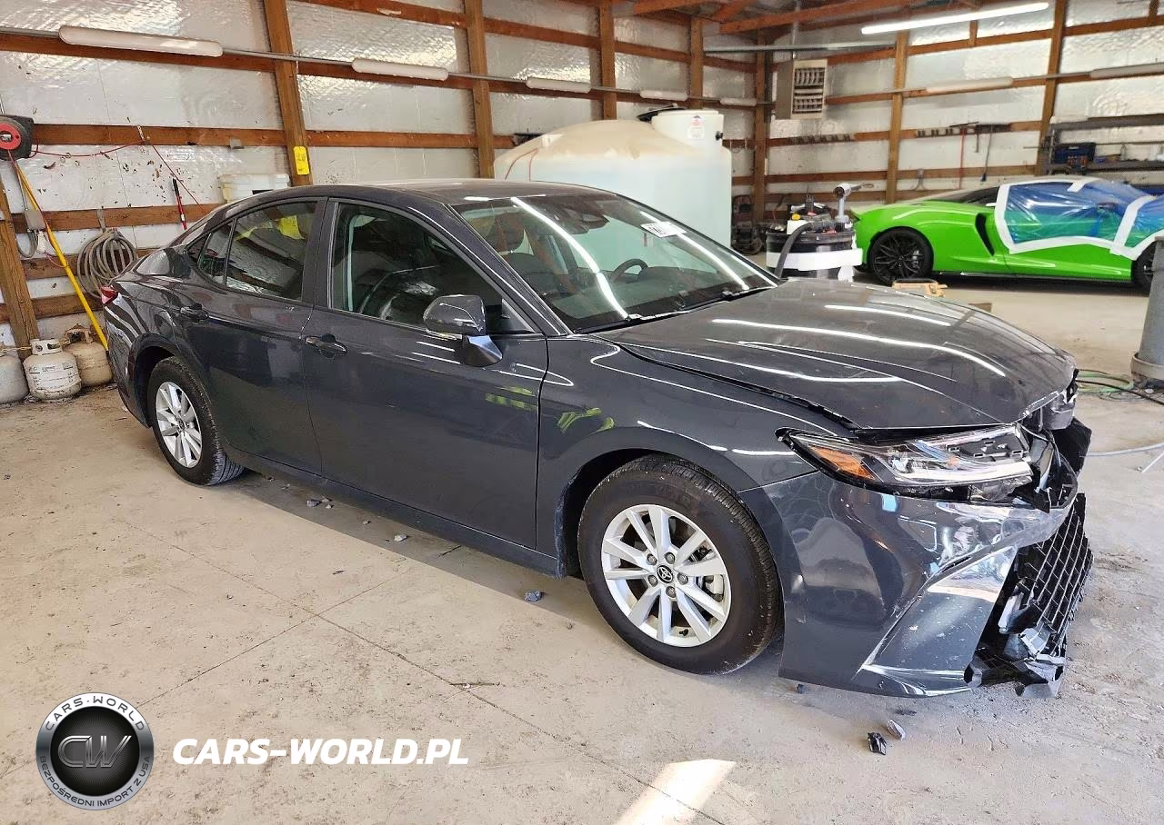 2026 Toyota Camry Le VIN:4T1DAACK8TU740017 - 4
