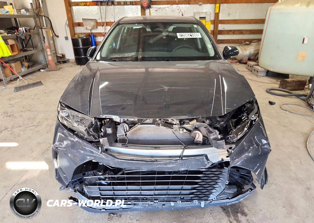 2026 Toyota Camry Le VIN:4T1DAACK8TU740017 - 5