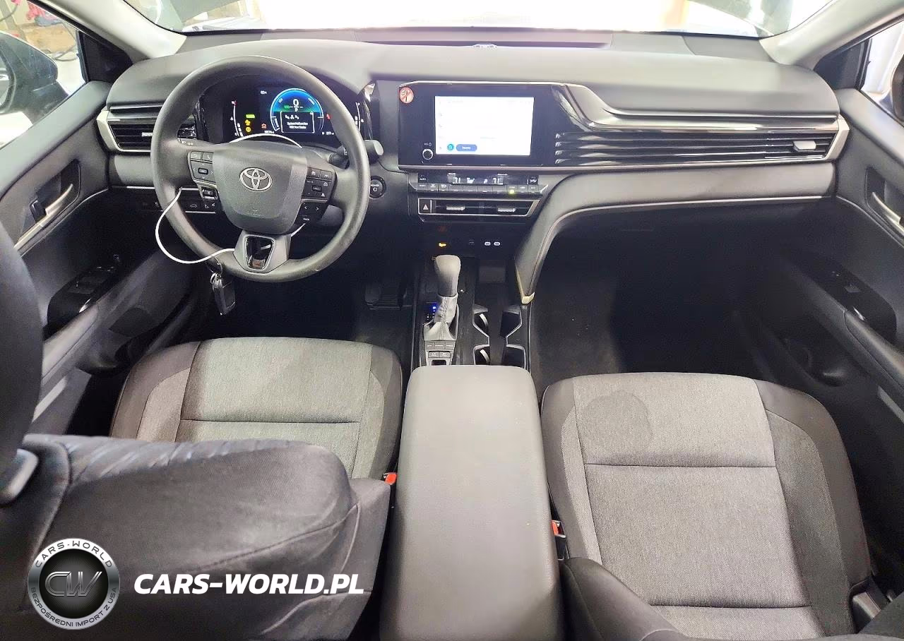 2026 Toyota Camry Le VIN:4T1DAACK8TU740017 - 8