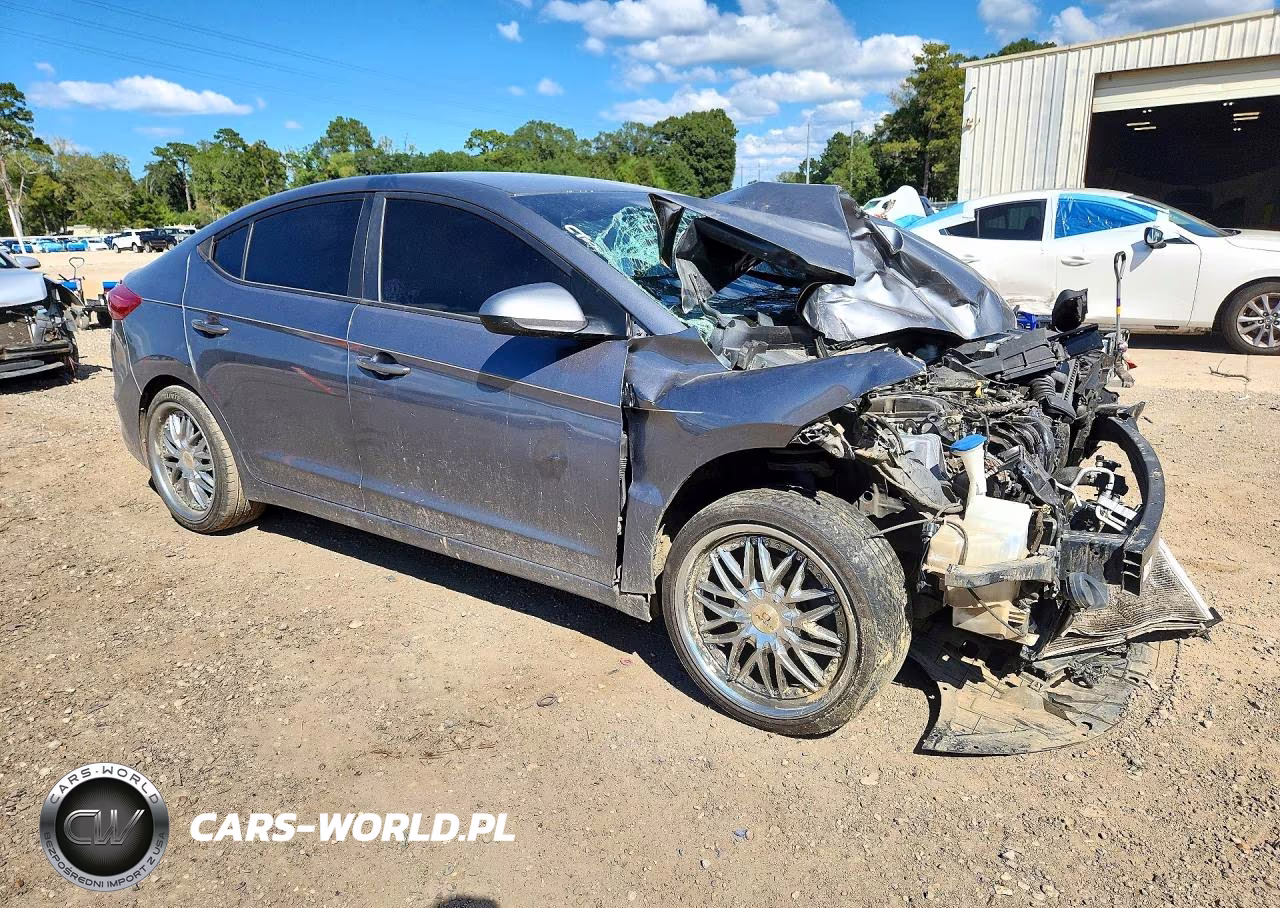 2018 Hyundai Elantra Sel VIN:5NPD84LF6JH256665 - 4